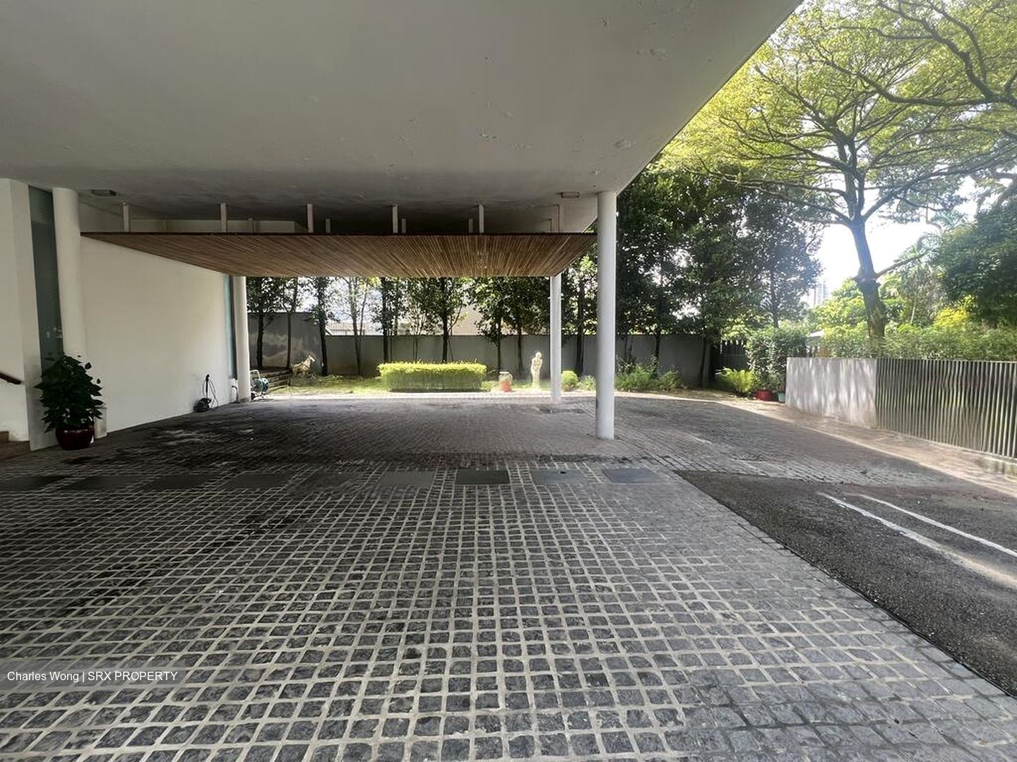 Coronation Road West (D10), Detached #483533381